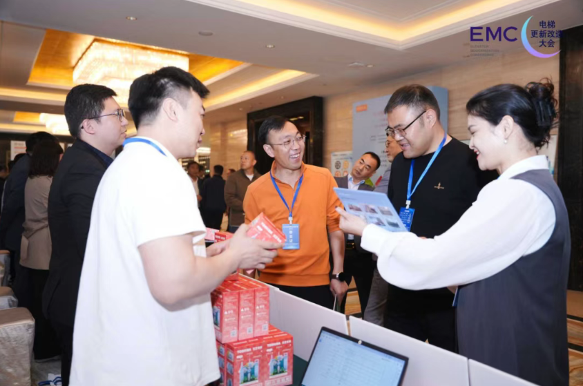 东芝电梯展位全景